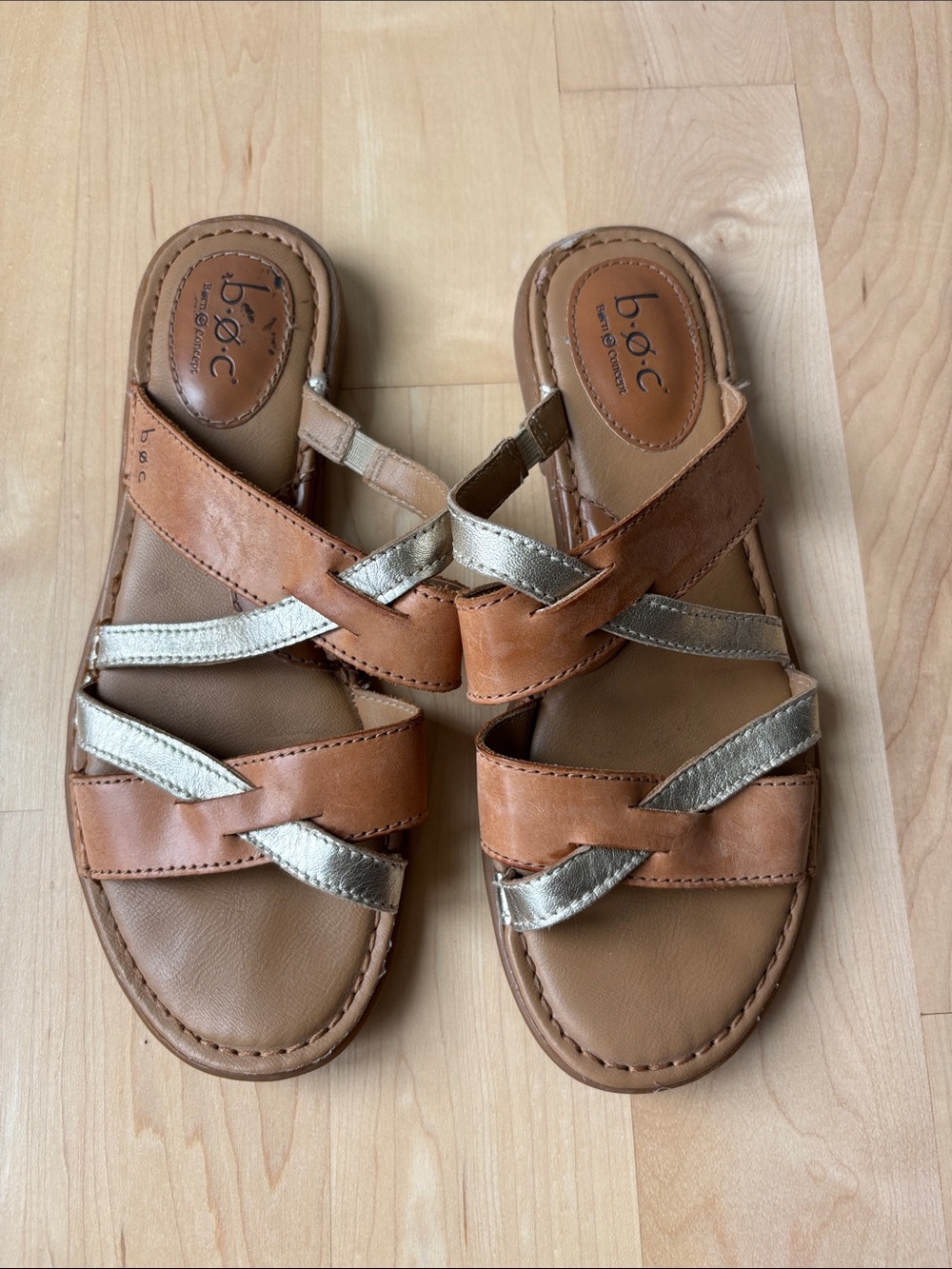 b.o.c. Tan and Metallic Gold Leather Slide Sandals